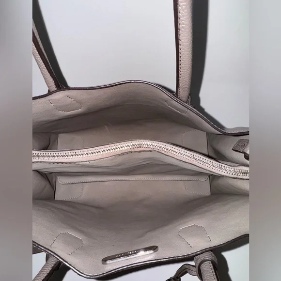 Michael Kors Large Mercer Women's Taupe Tote Bag - Picture 3 of 7